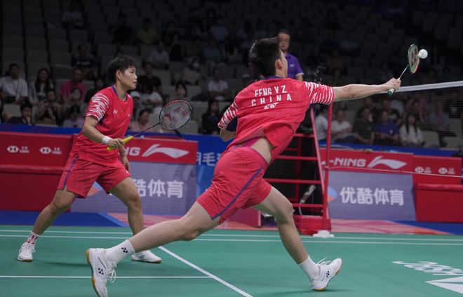 韩国公开赛第5日：国羽2战全胜混双决赛世界前二上演巅峰对决